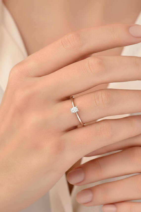 0.50 Karat Pırlanta Oval Tektaş Yüzük - 3